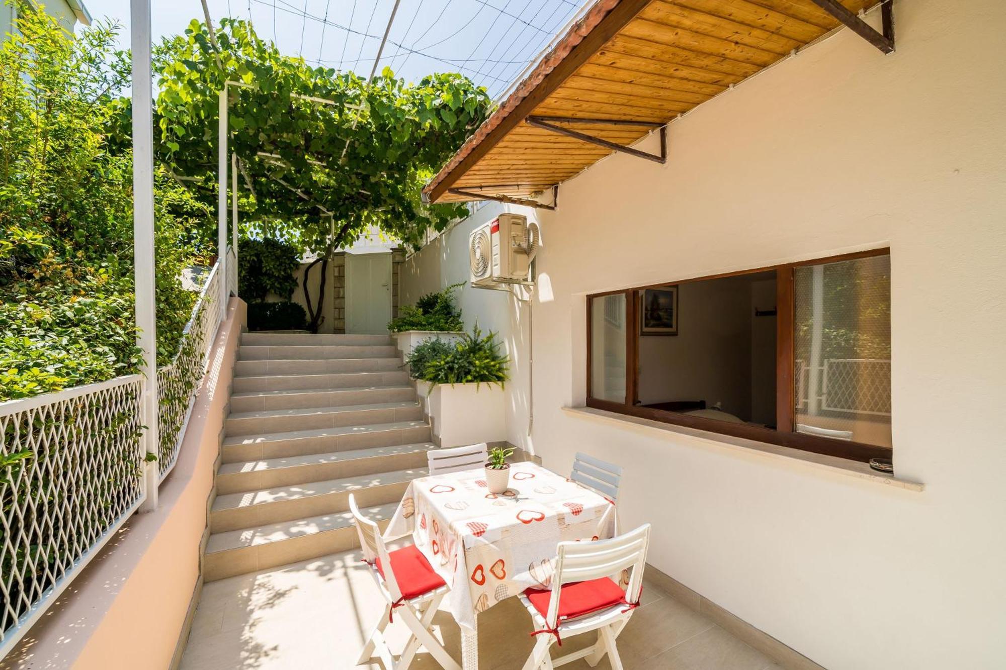 Guest House Vulic ดูบรอฟนิก ภายนอก รูปภาพ